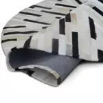Kép 5/8 - Luxus bőrszőnyeg, fekete/bézs/fehér, patchwork, 200x200, KOŽA TYP 8