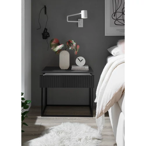 Elegáns kialakítás  60cm méretben