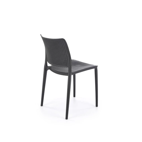 Fekete színben