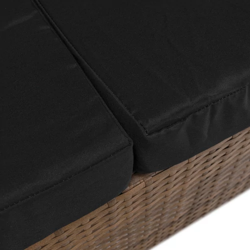 Elegáns rattan bútor a kertbe