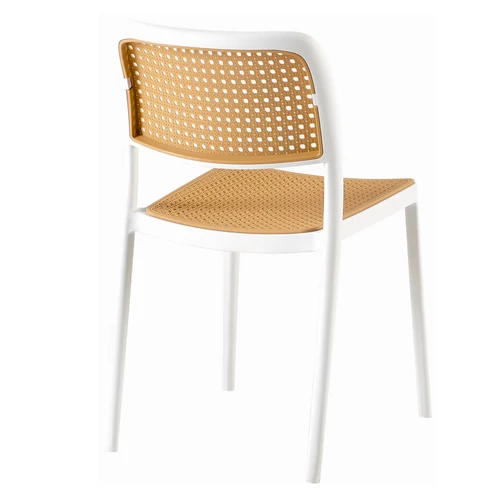 Kényelmes rakásolható szék