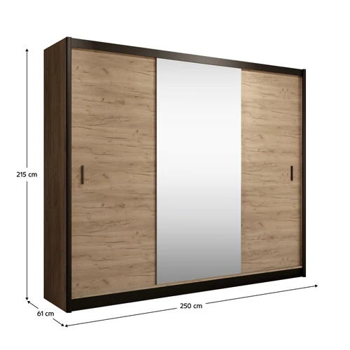 Méretek: 250x215 cm – tökéletes anyagraktár
