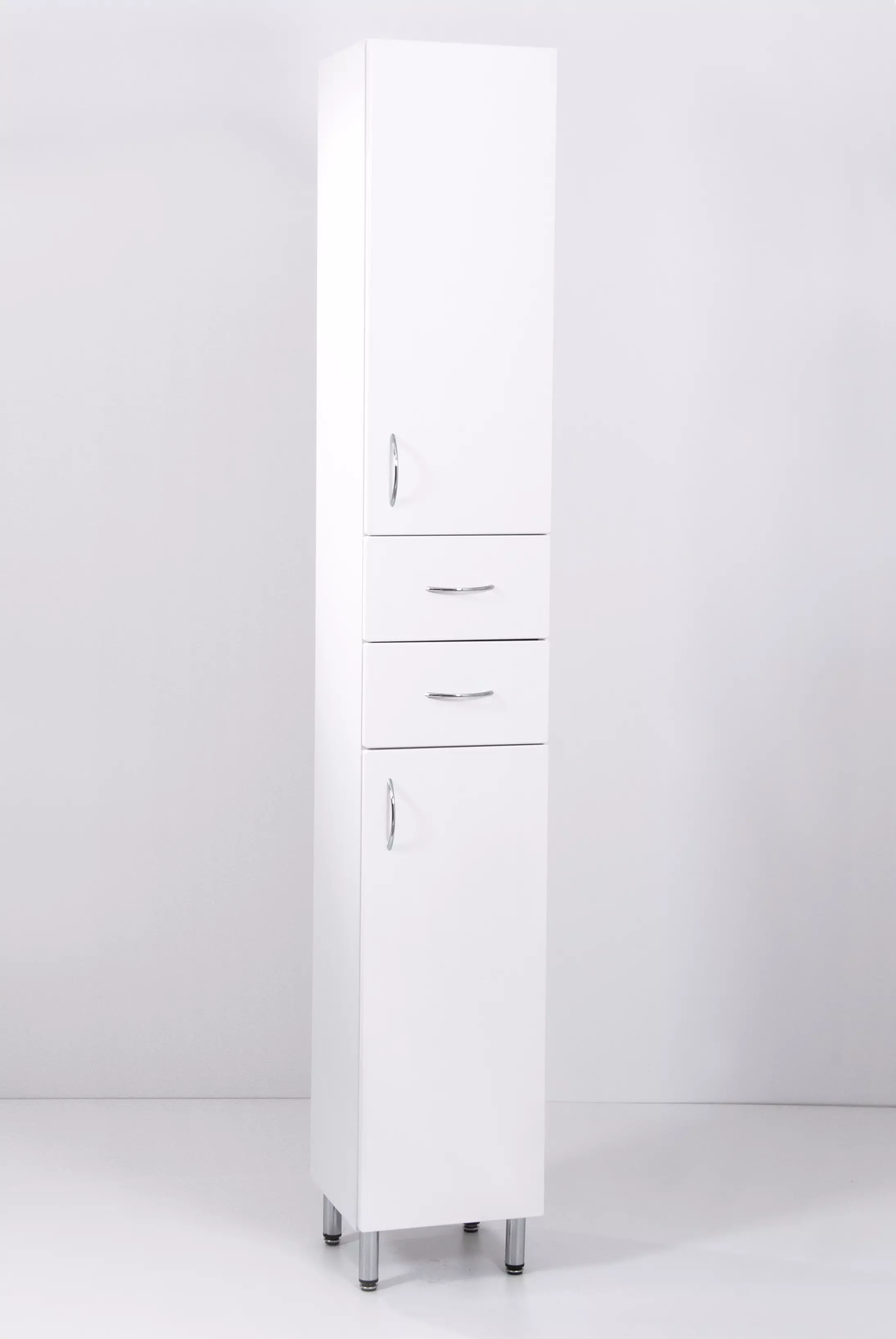 Standard 30 álló szekrény ajtóval,fiókkal